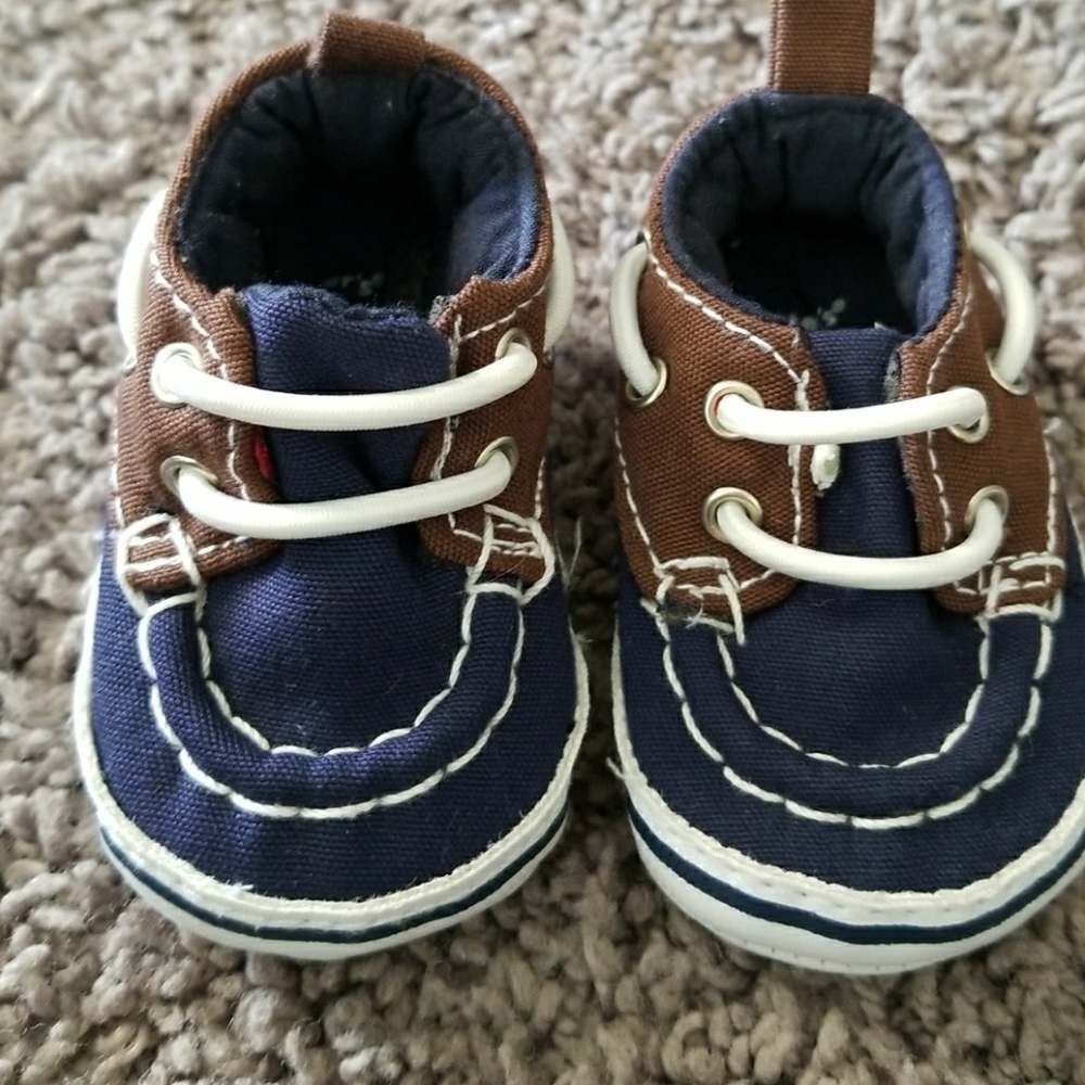 Newborn shoes